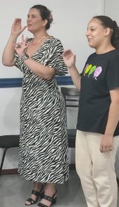 Aulas Práticas de LIBRAS