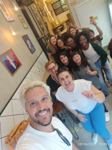 Muito além do gelato: Libras em prática