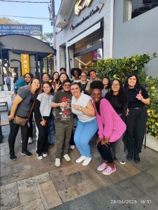 Muito além do gelato: Libras em prática