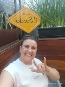 Muito além do gelato: Libras em prática